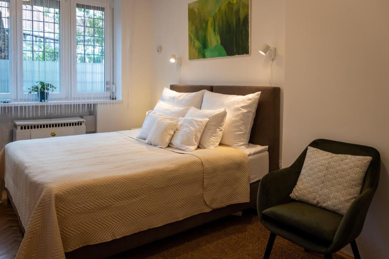 Sunbird Apartman Boedapest Buitenkant foto