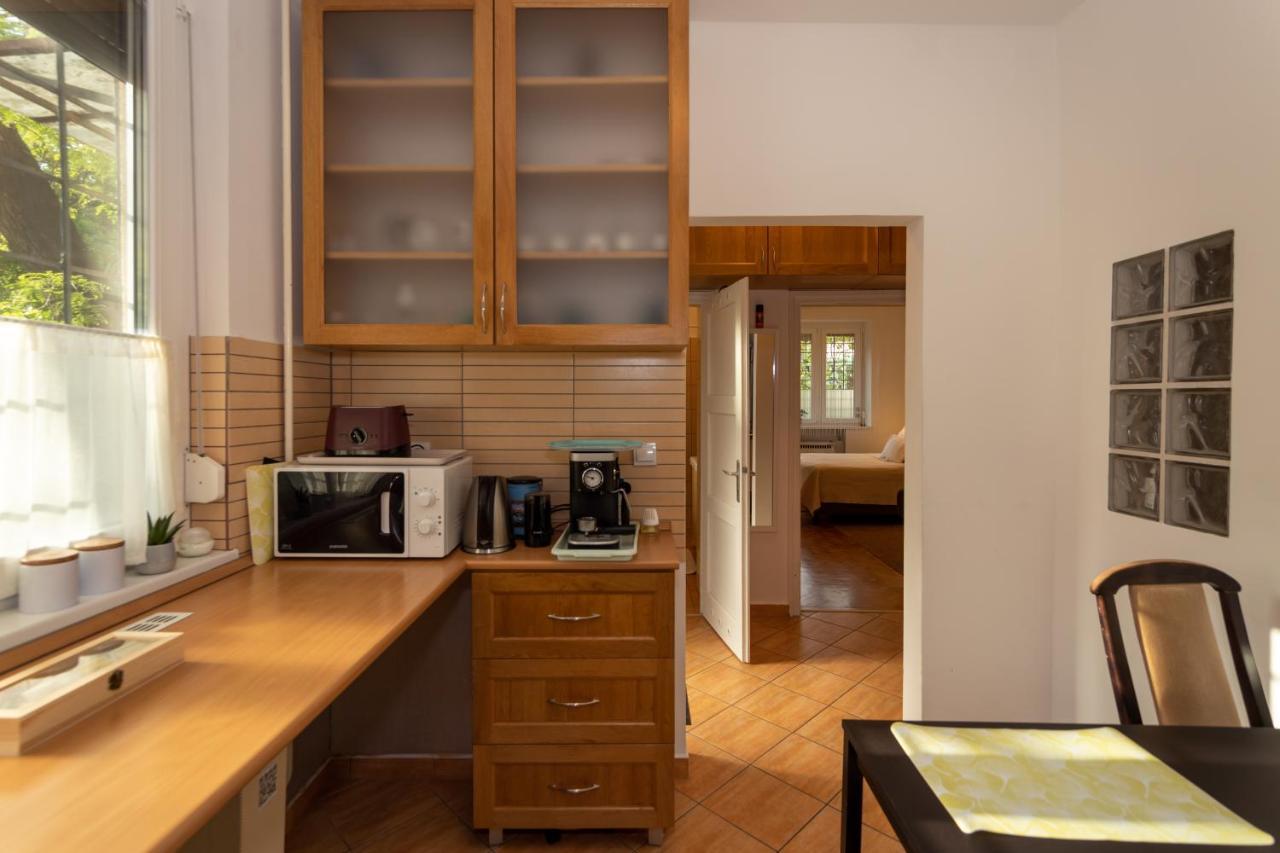 Sunbird Apartman Boedapest Buitenkant foto