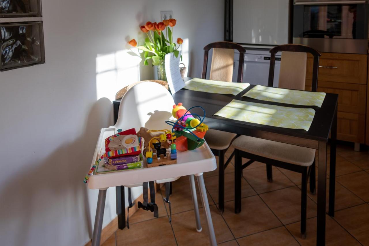 Sunbird Apartman Boedapest Buitenkant foto