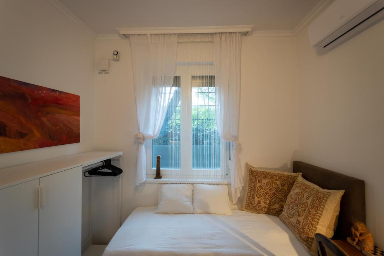 Sunbird Apartman Boedapest Buitenkant foto